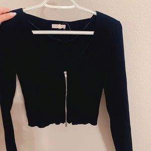 cropped black zip up